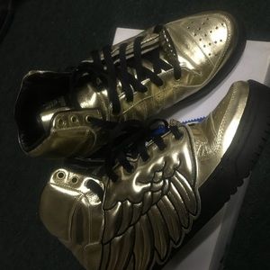 Size 9.5 Jeremy scottxadidas “gold wings”